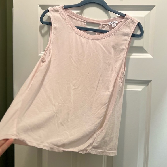 3/$19 Splendid soft sleeveless tank top blouse - Picture 6 of 16